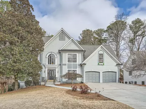 520 Crossgate Trl, Johns Creek, GA 30022