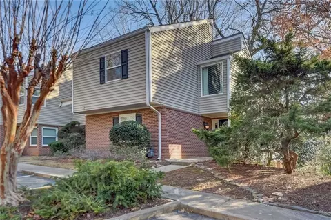 18 Dunwoody Springs Dr, Sandy Springs, GA 30328