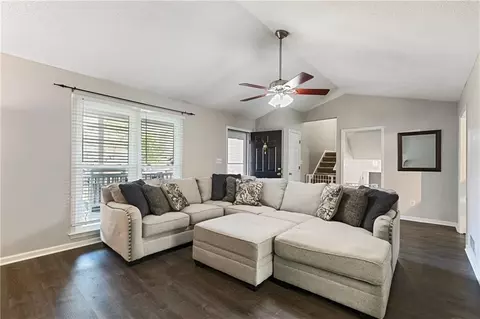 3595 Spring Leaf Ln, Acworth, GA 30101 photo 5