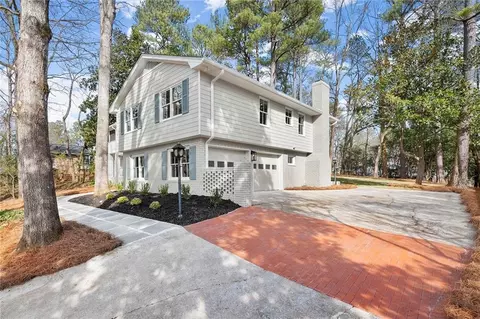 3987 Bonnington Ct, Chamblee, GA 30341 photo 50