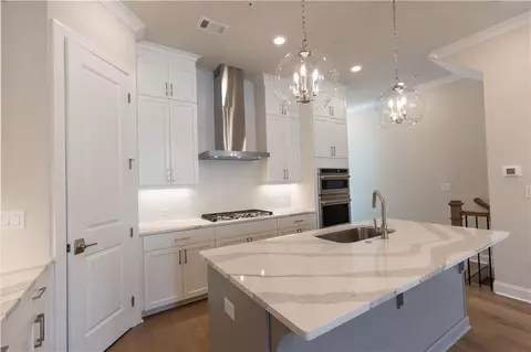 106 Everley Walk #23, Alpharetta, GA 30009