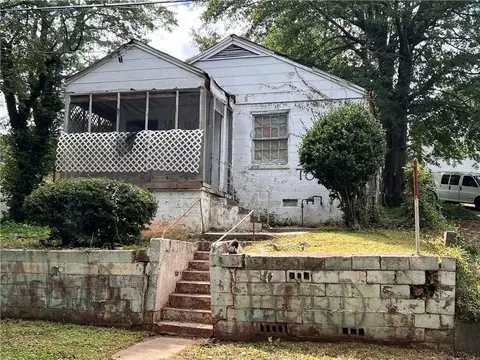 1163 Sims St SW, Atlanta, GA 30310