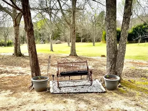 650 Sandy Cross Rd NE, Crawfordville, GA 30631