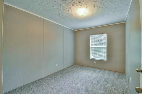Bedroom - 579 Highway 63 Cir, Commerce, GA 30529 photo 2 of 2