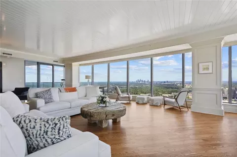 3344 Peachtree Rd NE #4201, Atlanta, GA 30326