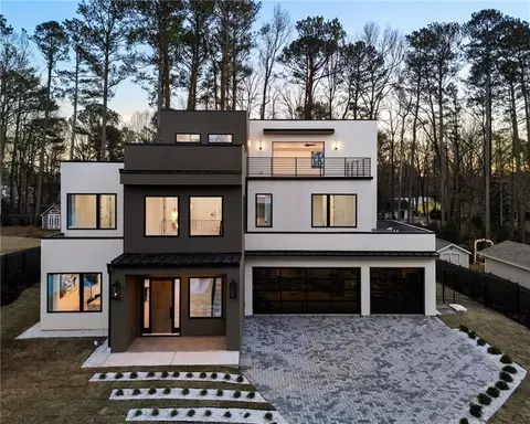 180 Pebble Trl, Alpharetta, GA 30009