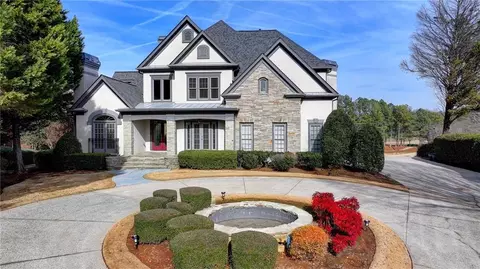 5925 Stoneleigh Dr, Suwanee, GA 30024