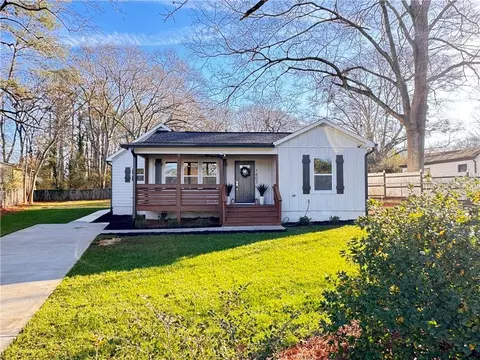 1605 Old Concord Rd SE, Marietta, GA 30060