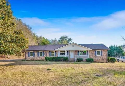 111 Lake St, Rockmart, GA 30153