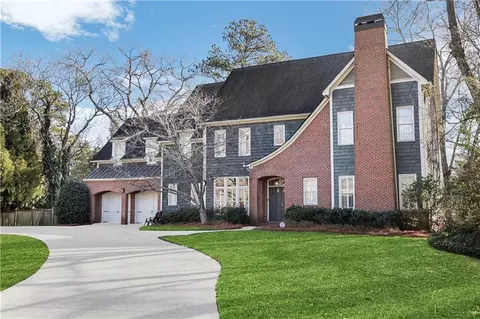 3071 Westminster Cir NW, Atlanta, GA 30327