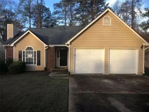 5223 Brentwood Rd, Atlanta, GA 30349
