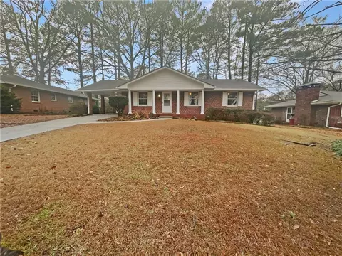 6361 Harbin Woods Dr, Morrow, GA 30260