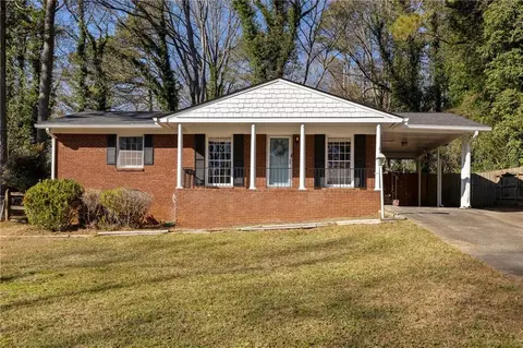 45 Lucia Dr SE, Smyrna, GA 30082
