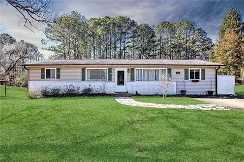 8933 Fincher Rd, Waleska, GA 30183