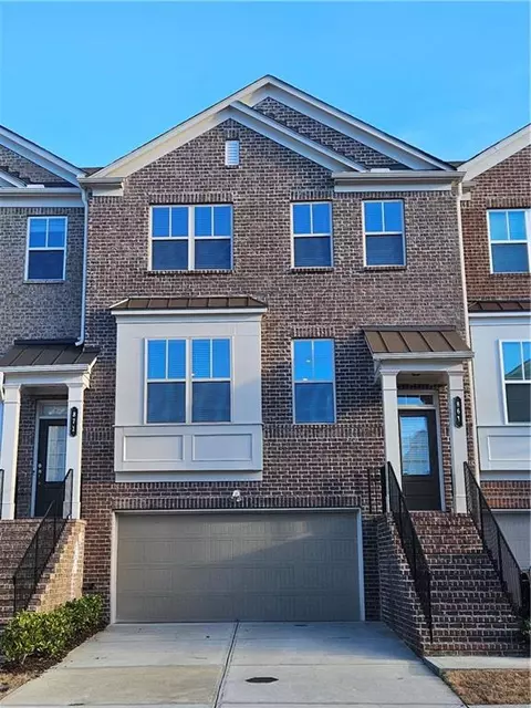 861 Sunset Park Dr, Suwanee, GA 30024