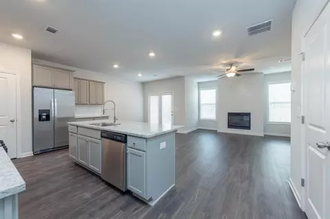 3990 Cavalier Way, Duluth, GA 30097 photo 8