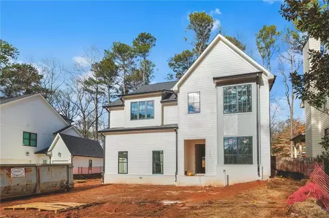 3682 Sexton Woods Dr, Chamblee, GA 30341 photo 2