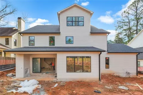 3682 Sexton Woods Dr, Chamblee, GA 30341 photo 15