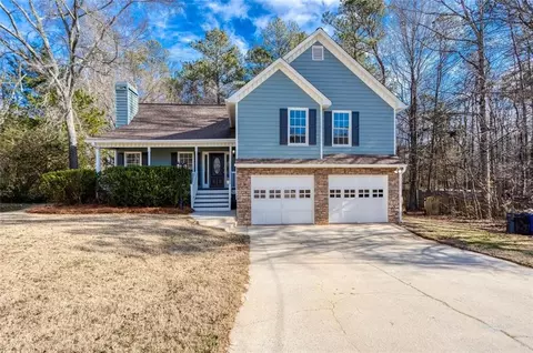 95 Wisteria Ct, Hiram, GA 30141