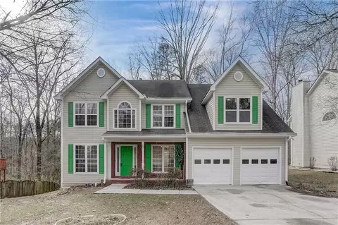 715 Simon Ive Dr, Lawrenceville, GA 30045