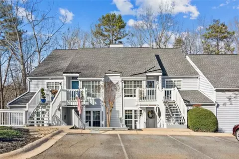 3403 Tradewinds Dr, Cumming, GA 30041