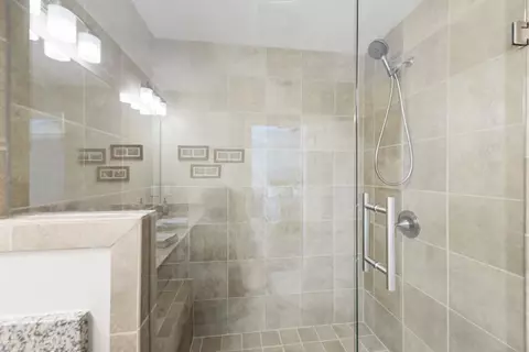 244 Stone Park Dr, Woodstock, GA 30188