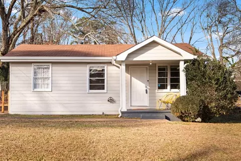 4405 Davana Dr, Ellenwood, GA 30294