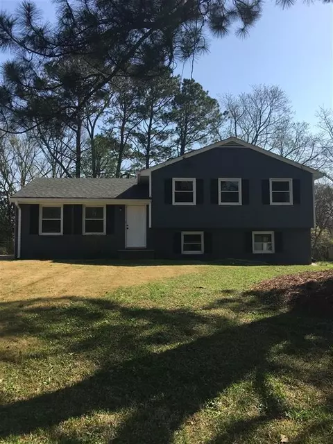 5170 Flemish Ct, Atlanta, GA 30349