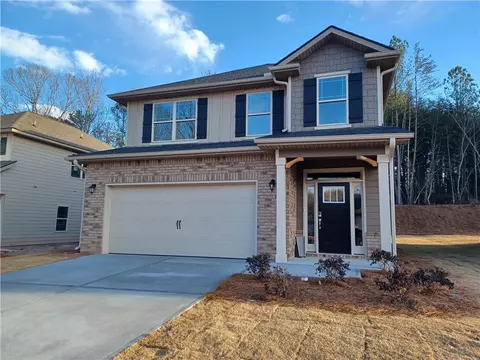 308 Magnolia Villas Dr, Cornelia, GA 30531