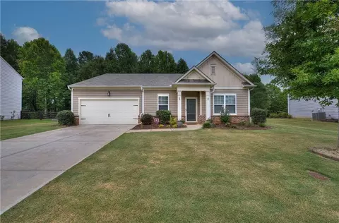 48 Stable Gate Dr, Cartersville, GA 30120