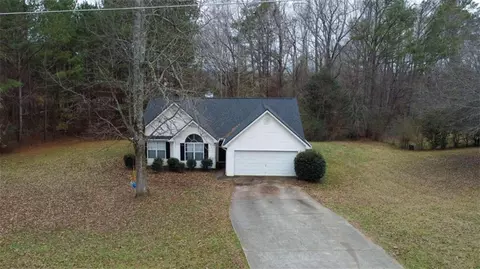 15 Rocky Ridge Ct, Covington, GA 30016