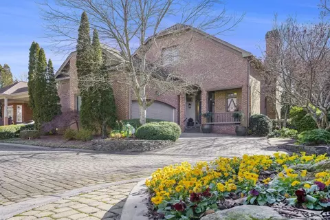 1013 Arbor Trce NE, Atlanta, GA 30319