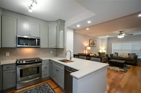 1411 River Green Dr NW, Atlanta, GA 30327