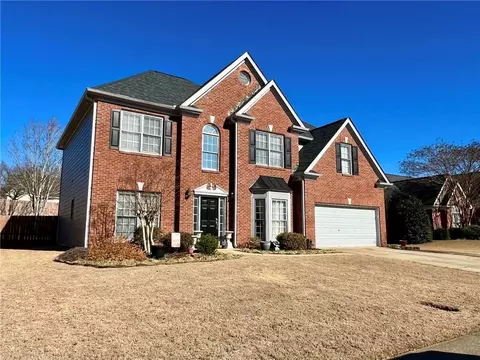 2136 Malden Hill Dr, Buford, GA 30519