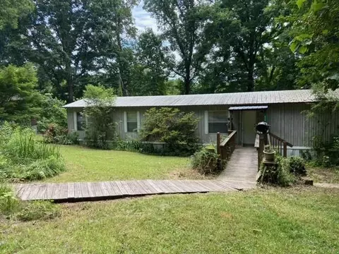 217 Windy Hill Rd, Dahlonega, GA 30533