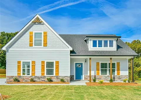 328 Webb Meadows Dr, Jefferson, GA 30549