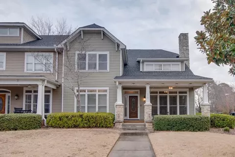1525 Liberty Ln, Roswell, GA 30075