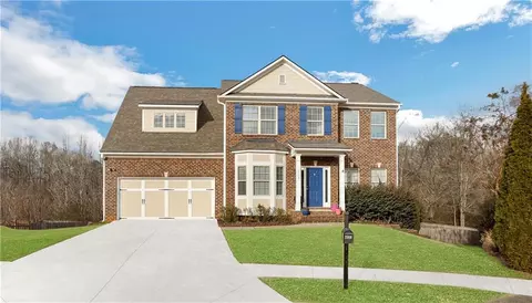 2568 Olney Falls Dr, Braselton, GA 30517