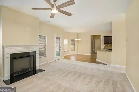 312 Hillcrest Ct, Hampton, GA 30228 photo 2