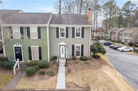 1082 New Haven Dr SW, Marietta, GA 30064