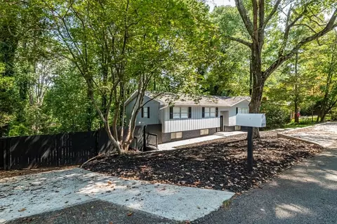 2276 Skyline Dr, Gainesville, GA 30501