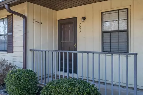 203 New Horizon St, Powder Springs, GA 30127