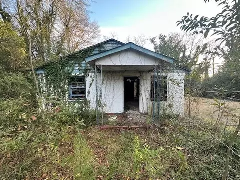 2370 Berthadale Ave, Macon, GA 31204