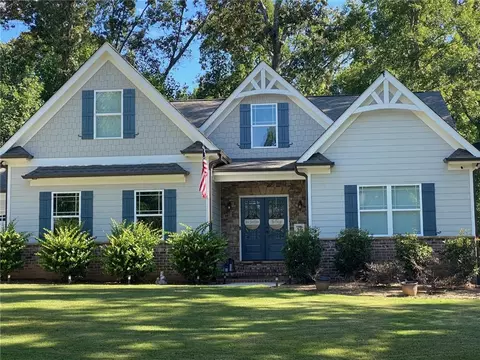 441 Emmaline Ln, Jefferson, GA 30549