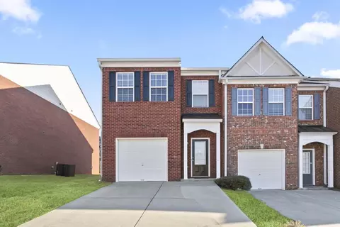 2180 Hawks Bluff Trl, Lawrenceville, GA 30044