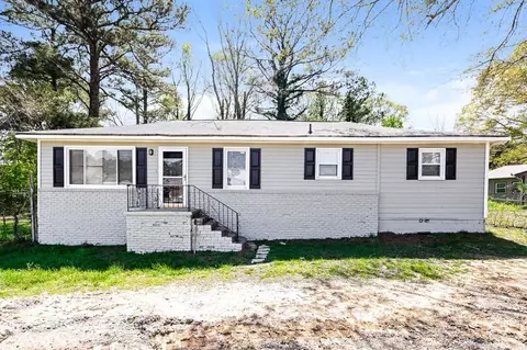 3027 Rex Rd, Rex, GA 30273