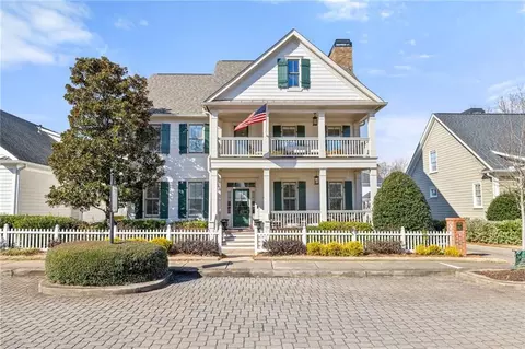 807 Commons Park, Statham, GA 30666
