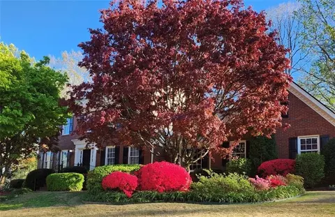 1524 Summer Hollow Trl, Lawrenceville, GA 30043