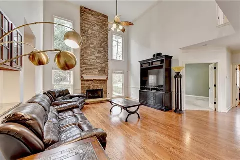 515 New Haven Dr, Suwanee, GA 30024 photo 13