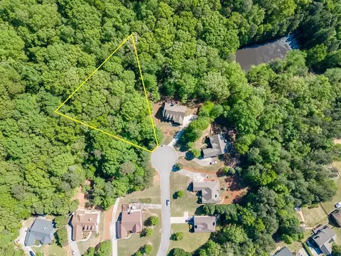 306 Paces Ct, Winder, GA 30680 photo 8